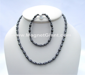 beaded-necklace